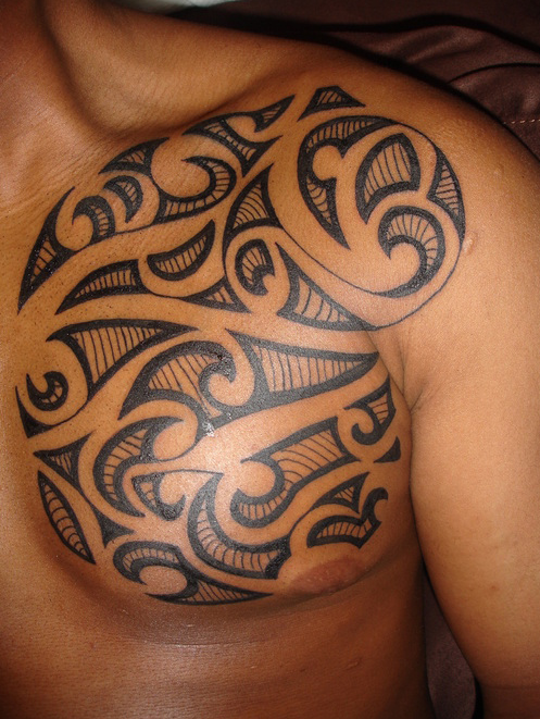photo tatouage polynésien