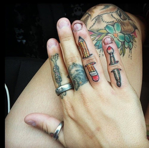 tatouage doigt