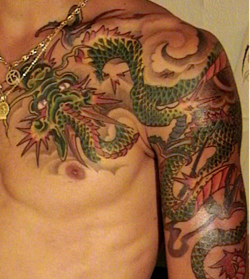 tatouage dragon torse et bras