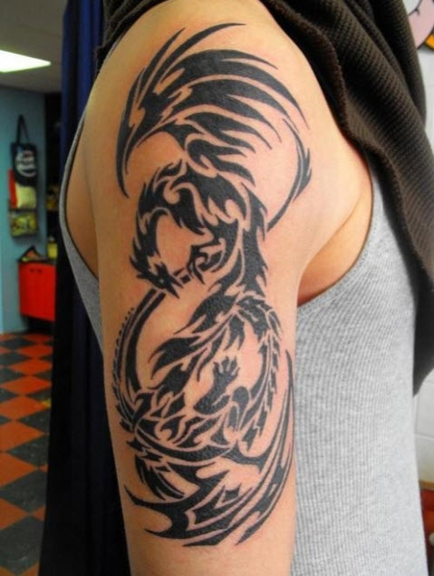tatouage phoenix bras