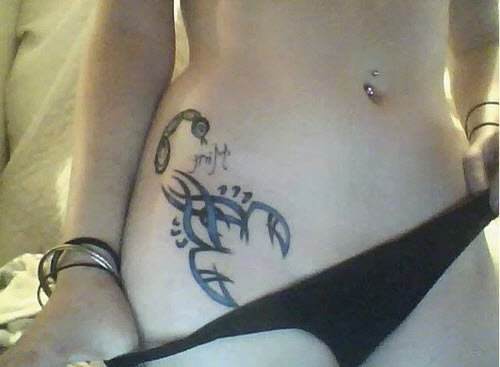 tatouage-scorpion-femme-hanche