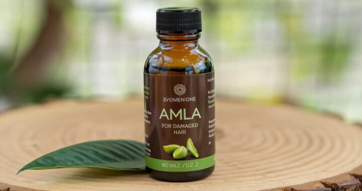 L’huile d’amla, pour le soin des cheveux secs et abîmés