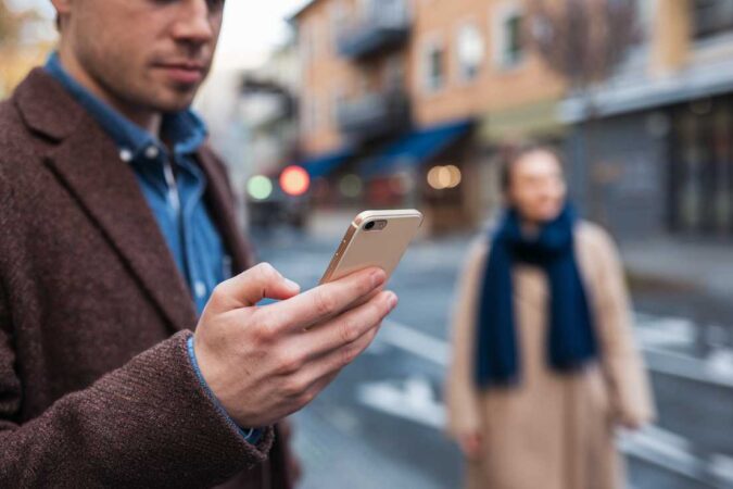 Pantalon qui descend : causes fr&eacute;quentes et solutions discr&egrave;tes au quotidien