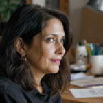 d&eacute;couvrez fran walsh, la talentueuse partenaire cr&eacute;ative de peter jackson, co-sc&eacute;nariste et productrice des chefs-d'&oelig;uvre du cin&eacute;ma.