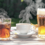 d&eacute;couvrez les boissons &agrave; &eacute;viter absolument pendant les fortes chaleurs pour mieux vous hydrater et rester en bonne sant&eacute; lors des p&eacute;riodes de canicule gr&acirc;ce &agrave; notre guide complet.