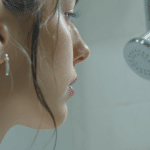 d&eacute;couvrez si le filtre de douche est la cl&eacute; pour obtenir une peau douce et des cheveux &eacute;clatants gr&acirc;ce &agrave; ses bienfaits naturels et sa capacit&eacute; &agrave; purifier l'eau.