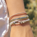 d&eacute;couvrez le grand retour des bracelets de bras, les accessoires incontournables pour sublimer vos tenues d'&eacute;t&eacute; avec style et &eacute;l&eacute;gance.