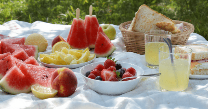 d&eacute;couvrez nos d&eacute;lices estivaux &agrave; petit prix pour savourer chaque moment de votre mois de juillet en toute gourmandise.