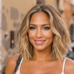 d&eacute;couvrez comment jlo adopte la coiffure tendance de l'&eacute;t&eacute; lors de son escapade en italie, alliant style et fra&icirc;cheur pour la saison estivale.