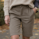 d&eacute;couvrez le bermuda textur&eacute;, pi&egrave;ce phare de l&rsquo;automne : inspirations, associations et conseils pour l&rsquo;adopter avec style et composer des looks tendance.